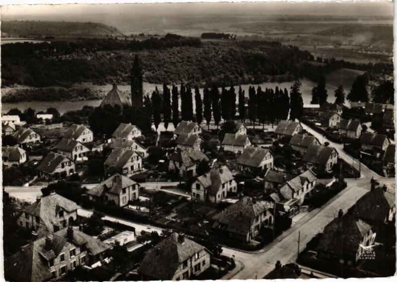 CPA ROUEN-Les Sapins-Quartier de l'Église (234978)