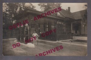 Rockford ILLINOIS RPPC c1935 SHELL GAS STATION Gasoline PUMPS Attendant SIGNS IL