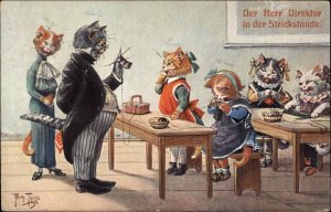 Arthur Thiele 1423 Kitty Cat Fantasy Knitting in Class Classroom c1910 Postcard