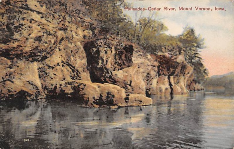 Palisades-Cedar river Mount Vernon, Iowa  