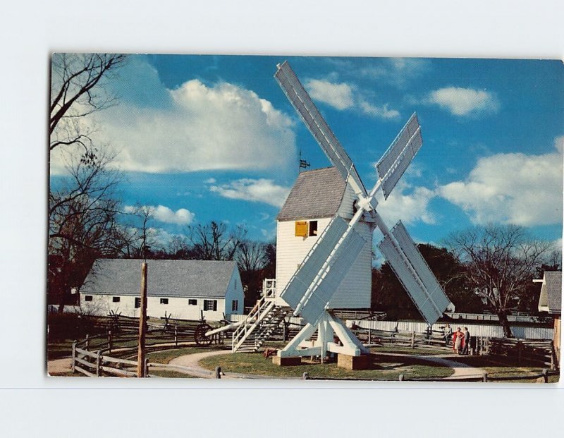 Postcard Robertson's Windmill, Williamsburg, Virginia