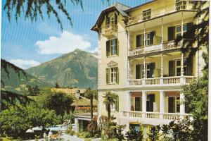 BF23592 hotel leichterhof obermais  merano   italy  front/back image