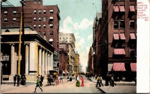 Postcard MO St. Louis Looking East on Locust from Eighth Streetcars ~1905 S81