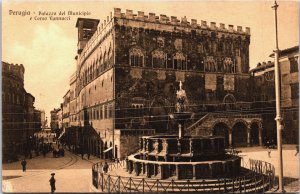 Italy Perugia Palazzo del Municipio Corso Vannucci Vintage Postcard C057