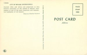 Hoonaunau Hawaii City of Refuge, Tikis Vintage Chrome Postcard Unused
