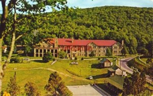 MOUNTAIN LAKE HOTEL, MOUNTAIN LAKE, VA Giles County 1964