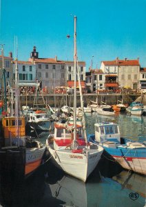 France le port boats house postcard
