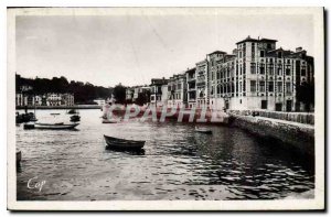 Modern Postcard Saint Jean de Luz Le Quai and the house of the Infanta