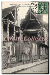 Old Postcard Beauvais old house bombed in nun