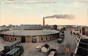 J44/ Waterloo Iowa Postcard c1910 Railroad Roundhouse Shops I.C. 130