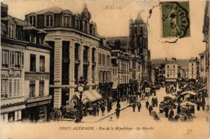 CPA PONT-AUDEMER - Rue de la Republique - Le Marche (656620)