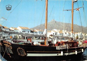 BT16643 Malaga puerto banus ship bateaux  spain