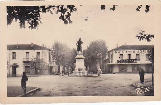 Algeria Boufarik Statue du Sergent Blandan et la rue Duquesne Real Photo