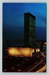 NYC-New York United Nations Headquarters, Illuminate City View, Chrome Postcard