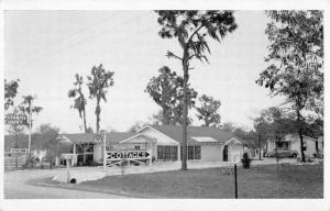 Lakes Wales Florida Rest A Nite Court Street View Vintage Postcard K70586