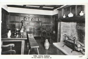 York Postcard - Jacobean Hall - The Folk Museum of Yorkshire Life - Ref TZ3744