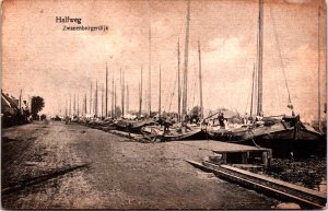 Netherlands Halfweg Zwanenburgerdijk Vintage Postcard 09.72