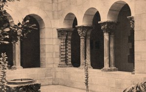 Vintage Postcard 1910's View of the Saint-Guilhem Cloister French France