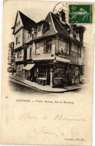 CPA LOUVIERS - Vieilles Maisons Rue du NEUBOURG (181970)