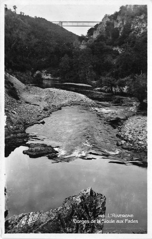 BR11536 Auvergne Gorges de la Sioule aux fades   real photo france