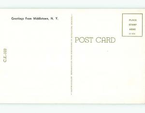 Unused 1950's GREETINGS FROM - RED BARN BY THE ROAD Middletown New York NY t4616