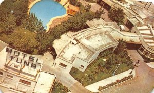 SAN LUIS POTOSI, Mexico  MOTEL TUNA~Bird's Eye View POOL Roadside 1964 Postcard