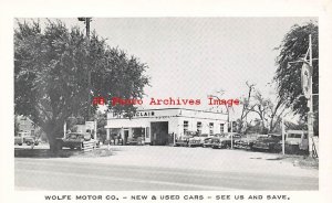 KS, Wichita, Kansas, Wolfe Motor Company Sinclair Gas Station, Cars