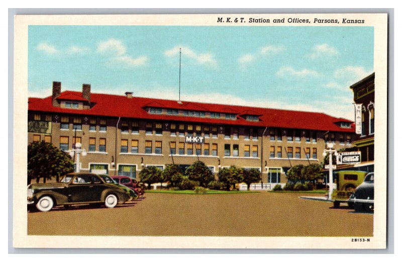 Vintage Postcard KS M.K. & T. Station Offices Parsons Kansas Coca Cola Sign Cars 