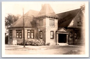 K45/ Macon Missouri RPPC Postcard c40-50s Methodist Church Building 489