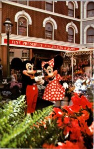 California, Disneyland - Mickey & Minnie - [CA-740]