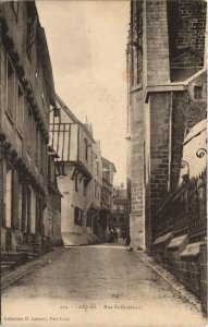 CPA VANNES-Rue St-Guenhael (27364)