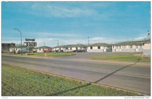 Holiday Motel, Classic Cars, LETHBRIDGE, Alberta, Canada, 40-60's