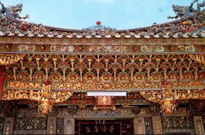 Taiwan Taipei City Lung Shan Temple The Middle Gate