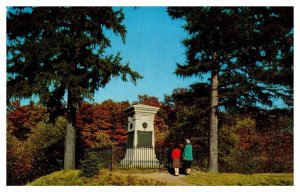 Postcard MONUMENT SCENE Uniontown Pennsylvania PA AS2068