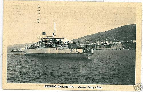 VINTAGE POSTCARD: REGGIO CALABRIA: FERRY BOAT - ships-