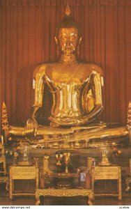 BANGKOK, Thailand, 1940-60s; Big golden Buddha, Wat Trai-Mit