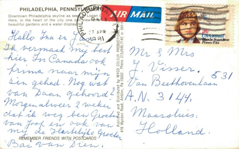 USA Philadelphia Pennsylvania Skyline Vintage Postcard 07.36