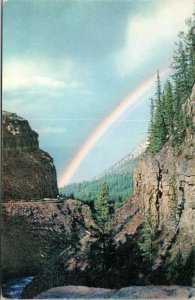 postcard Yellowstone National Park - Rainbow Over Golden Gate Canyon