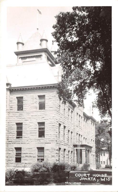 B22/ Sparta Wisconsin Wi Postcard Real Photo RPPC c40s Court House Building