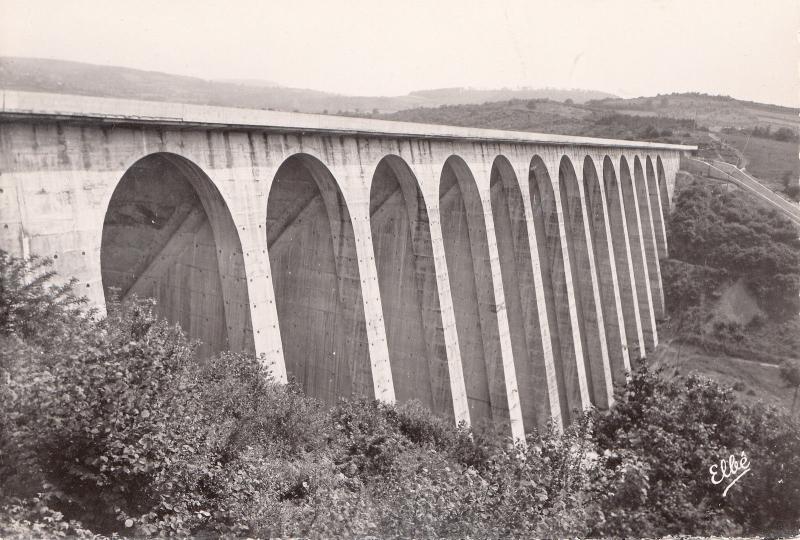 BF14378 barrage de pannessiere noievre les voutes  france front/back image