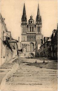 CPA ANGERS - La Cathédrale (296707)