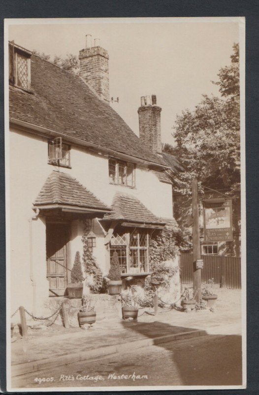 Kent Postcard - Pitt's Cottage, Westerham    T2546