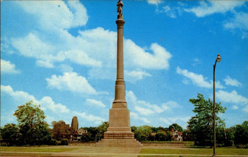 DAYTON OH, Riverview Park, Soldiers Monument, Chrome Vintage Postcard OH287649