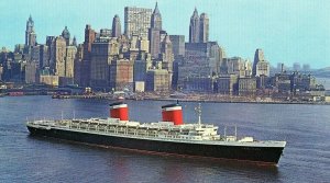 Postcard Superliner Passenger Ship leaves NY Harbor headed for Europe.  R2