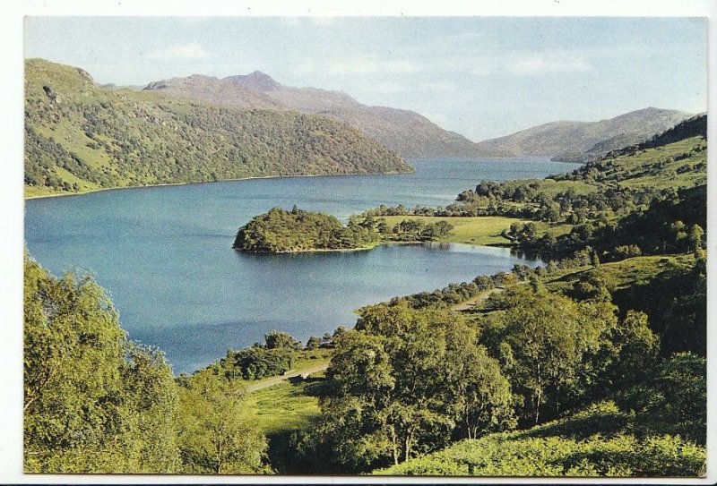 Scotland Postcard - Loch Lomond - Dumbartonshire   AB560