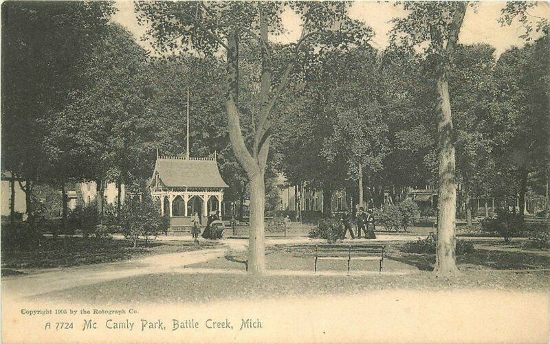 Battle Creek Michigan Mc Calmy Park Rotograph undiivided1905 Postcard 21-8122