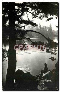 Old Postcard Images of France strolling in the Bois de Vincennes Daumesnil Lake
