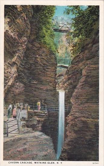 New York Watkins Glen Cavern Cascade