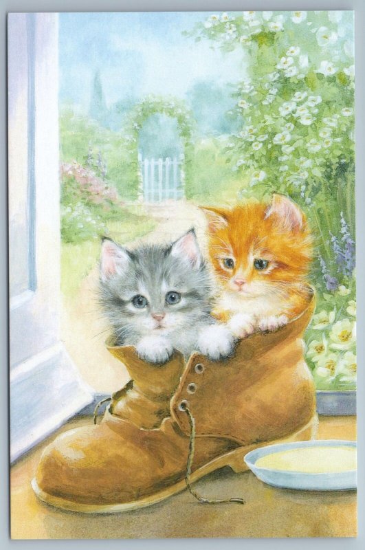 TWO CATS KITTENS in BOOT Summer Garden House for Two Russian New Postcard