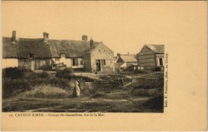 CPA CAYEUX-sur-MER - Groupe de chaumieres rue de la Mer (120957)